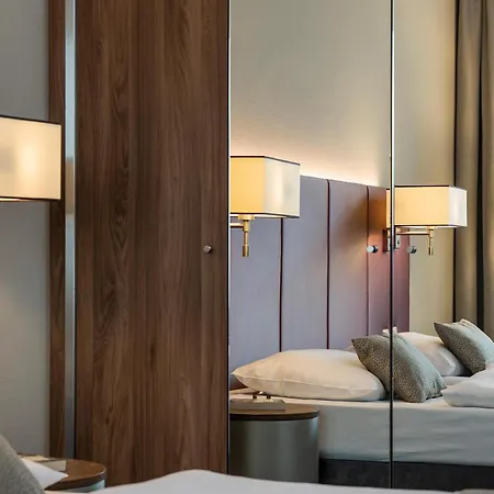 Austria Trend Europa Hotel Solnohrad